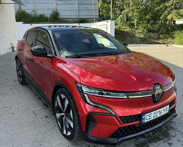 Красный Рено Megane E-Tech, объемом двигателя 0 л и пробегом 3 тыс. км за 26867 $, фото 24 на Automoto.ua