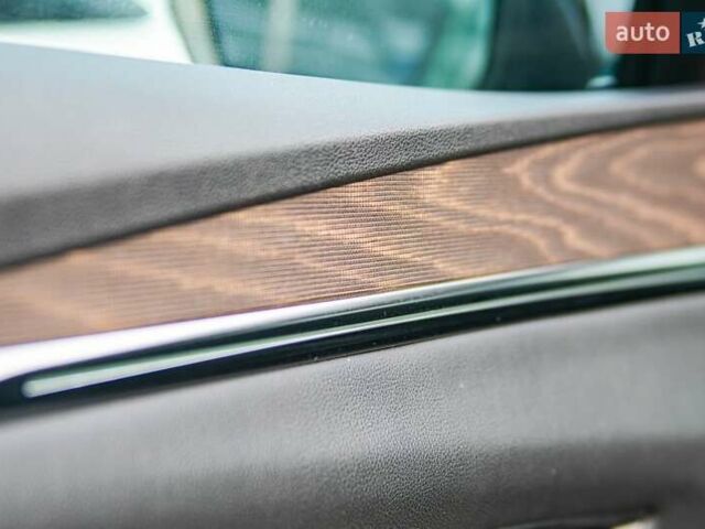 Серый Рено Megane E-Tech, объемом двигателя 0 л и пробегом 54 тыс. км за 22800 $, фото 16 на Automoto.ua