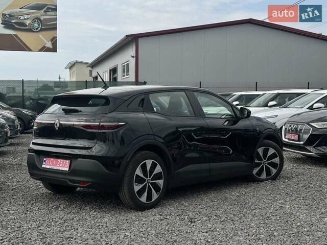 Серый Рено Megane E-Tech, объемом двигателя 0 л и пробегом 134 тыс. км за 17999 $, фото 3 на Automoto.ua