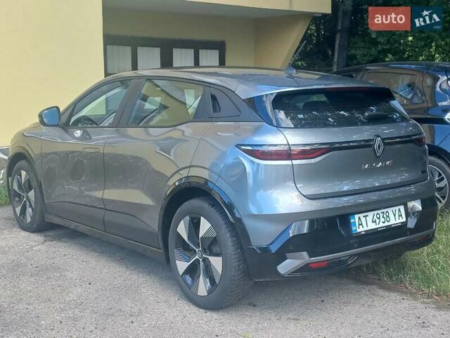 Сірий Рено Megane E-Tech, об'ємом двигуна 0 л та пробігом 42 тис. км за 18900 $, фото 7 на Automoto.ua