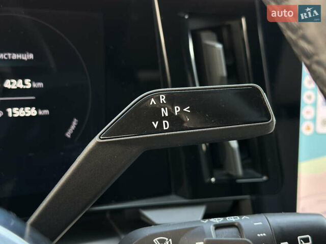 Серый Рено Megane E-Tech, объемом двигателя 0 л и пробегом 15 тыс. км за 26900 $, фото 19 на Automoto.ua