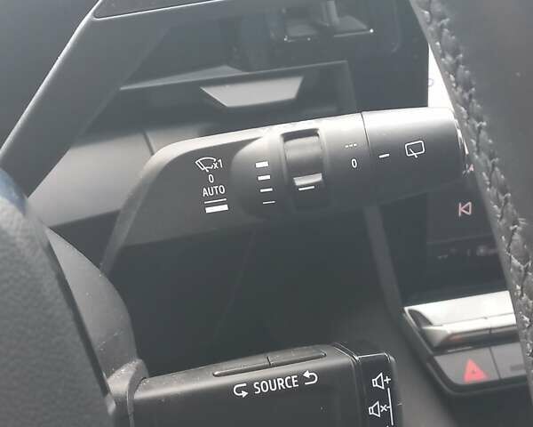 Сірий Рено Megane E-Tech, об'ємом двигуна 0 л та пробігом 42 тис. км за 18900 $, фото 34 на Automoto.ua