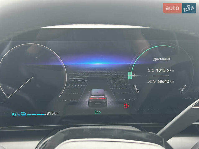 Серый Рено Megane E-Tech, объемом двигателя 0 л и пробегом 68 тыс. км за 19900 $, фото 20 на Automoto.ua