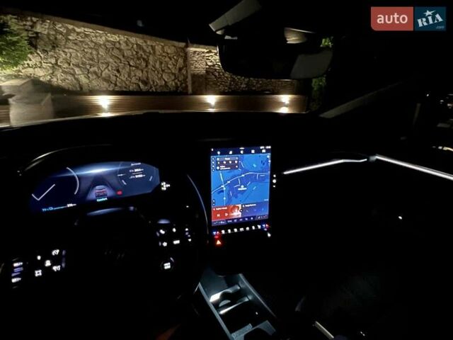 Серый Рено Megane E-Tech, объемом двигателя 0 л и пробегом 51 тыс. км за 23500 $, фото 43 на Automoto.ua