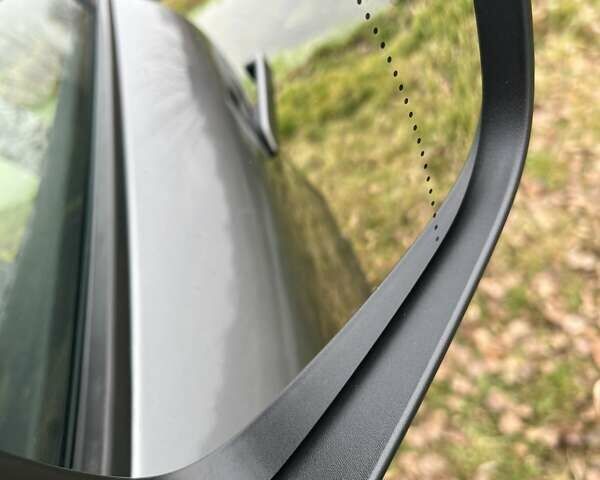 Серый Рено Megane E-Tech, объемом двигателя 0 л и пробегом 33 тыс. км за 23450 $, фото 33 на Automoto.ua