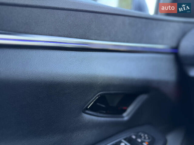 Серый Рено Megane E-Tech, объемом двигателя 0 л и пробегом 100 тыс. км за 22300 $, фото 59 на Automoto.ua