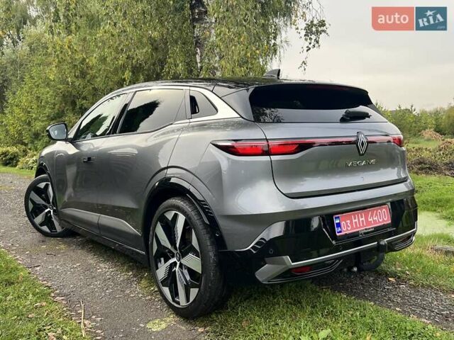 Серый Рено Megane E-Tech, объемом двигателя 0 л и пробегом 65 тыс. км за 23500 $, фото 5 на Automoto.ua