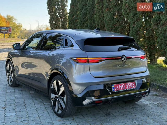 Серый Рено Megane E-Tech, объемом двигателя 0 л и пробегом 100 тыс. км за 22300 $, фото 35 на Automoto.ua