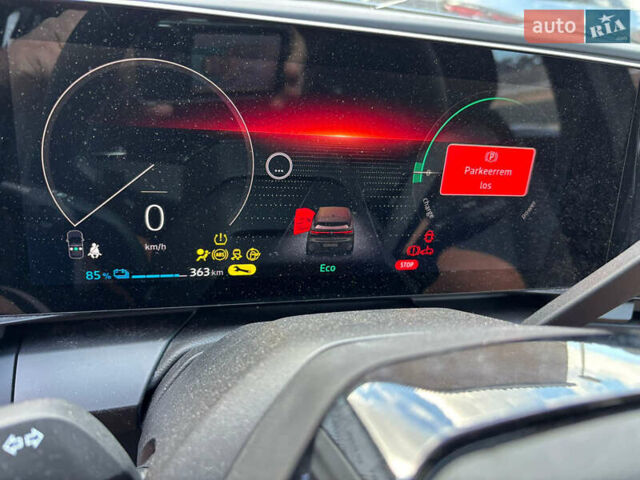 Сірий Рено Megane E-Tech, об'ємом двигуна 0 л та пробігом 30 тис. км за 12000 $, фото 6 на Automoto.ua