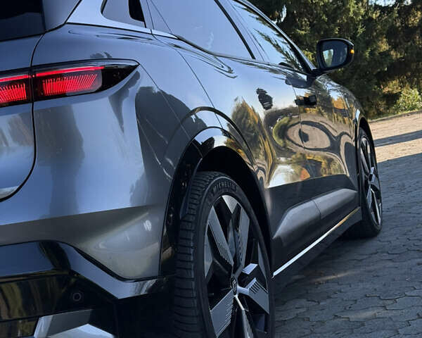 Рено Megane E-Tech 2023 в Дубно на Automoto.ua Серый Рено Megane E-Tech, объемом двигателя 0 л и пробегом 100 тыс. км за 22500 $, фото 14 на Automoto.ua