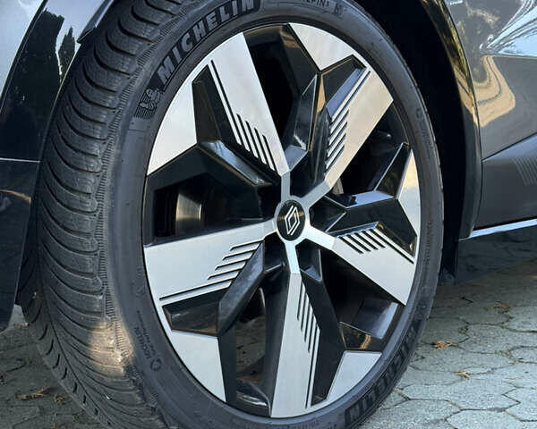 Рено Megane E-Tech 2023 в Дубно на Automoto.ua Серый Рено Megane E-Tech, объемом двигателя 0 л и пробегом 100 тыс. км за 22500 $, фото 88 на Automoto.ua