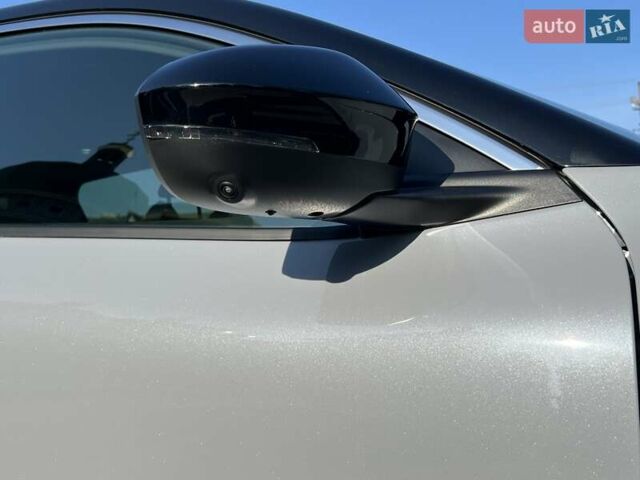Серый Рено Megane E-Tech, объемом двигателя 0 л и пробегом 2 тыс. км за 26500 $, фото 13 на Automoto.ua