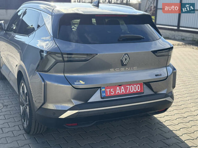 Серый Рено Megane E-Tech, объемом двигателя 0 л и пробегом 4 тыс. км за 31000 $, фото 21 на Automoto.ua