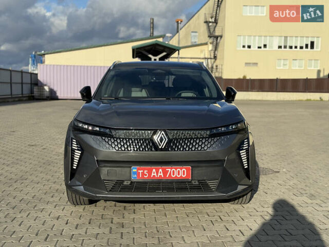 Серый Рено Megane E-Tech, объемом двигателя 0 л и пробегом 4 тыс. км за 31000 $, фото 24 на Automoto.ua