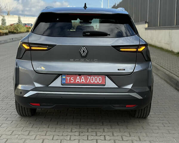 Серый Рено Megane E-Tech, объемом двигателя 0 л и пробегом 4 тыс. км за 31000 $, фото 34 на Automoto.ua