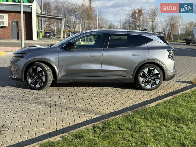 Серый Рено Megane E-Tech, объемом двигателя 0 л и пробегом 4 тыс. км за 31000 $, фото 6 на Automoto.ua