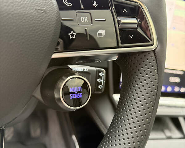 Серый Рено Megane E-Tech, объемом двигателя 0 л и пробегом 4 тыс. км за 31000 $, фото 55 на Automoto.ua