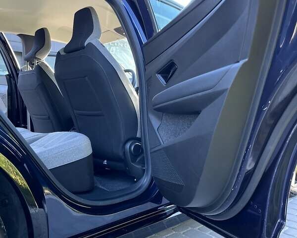 Синій Рено Megane E-Tech, об'ємом двигуна 0 л та пробігом 28 тис. км за 21000 $, фото 24 на Automoto.ua