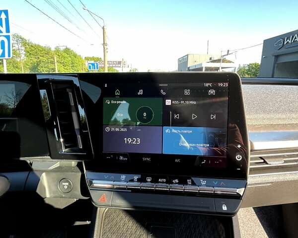 Синій Рено Megane E-Tech, об'ємом двигуна 0 л та пробігом 28 тис. км за 21000 $, фото 32 на Automoto.ua