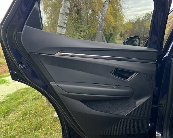 Рено Megane E-Tech 2022 в Дубно на Automoto.ua Синий Рено Megane E-Tech, объемом двигателя 0 л и пробегом 38 тыс. км за 24000 $, фото 25 на Automoto.ua