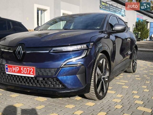 Синий Рено Megane E-Tech, объемом двигателя 0 л и пробегом 120 тыс. км за 19800 $, фото 5 на Automoto.ua