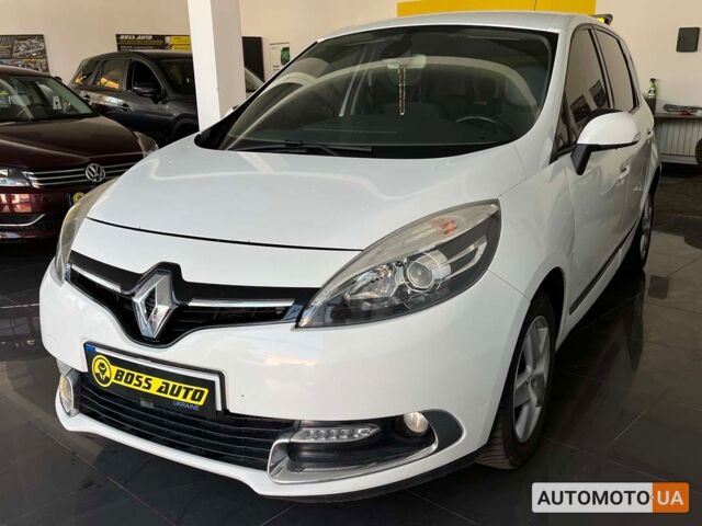 Белый Рено Megane Scenic, объемом двигателя 1.6 л и пробегом 237 тыс. км за 12000 $, фото 2 на Automoto.ua