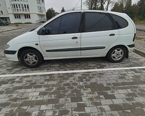 Білий Рено Megane Scenic, об'ємом двигуна 1.6 л та пробігом 335 тис. км за 2500 $, фото 23 на Automoto.ua