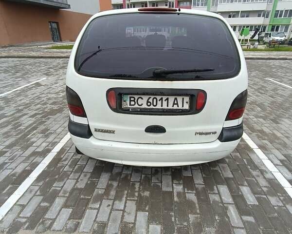 Білий Рено Megane Scenic, об'ємом двигуна 1.6 л та пробігом 335 тис. км за 2500 $, фото 22 на Automoto.ua