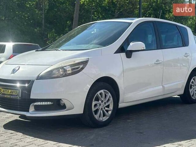 Білий Рено Megane Scenic, об'ємом двигуна 1.5 л та пробігом 229 тис. км за 9100 $, фото 2 на Automoto.ua