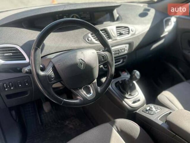 Білий Рено Megane Scenic, об'ємом двигуна 1.5 л та пробігом 229 тис. км за 9100 $, фото 7 на Automoto.ua