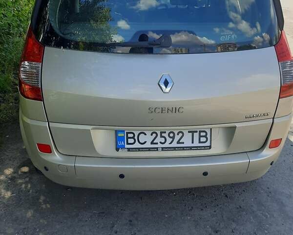 Бежевый Рено Megane Scenic, объемом двигателя 1.6 л и пробегом 207 тыс. км за 5400 $, фото 4 на Automoto.ua