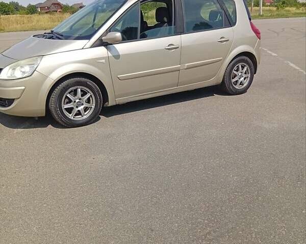 Бежевый Рено Megane Scenic, объемом двигателя 1.6 л и пробегом 280 тыс. км за 4500 $, фото 5 на Automoto.ua