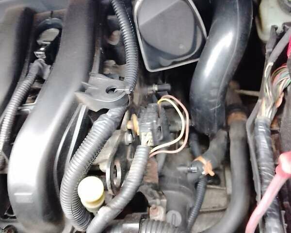 Бежевый Рено Megane Scenic, объемом двигателя 1.6 л и пробегом 199 тыс. км за 6700 $, фото 17 на Automoto.ua