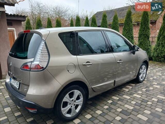 Бежевый Рено Megane Scenic, объемом двигателя 1.5 л и пробегом 149 тыс. км за 10500 $, фото 8 на Automoto.ua