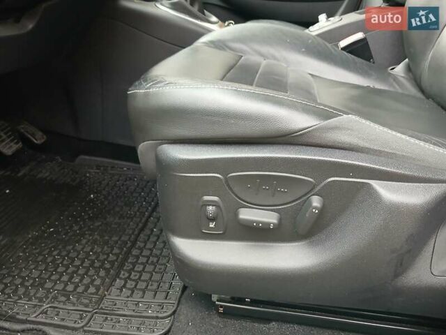 Бежевый Рено Megane Scenic, объемом двигателя 1.5 л и пробегом 149 тыс. км за 10500 $, фото 24 на Automoto.ua