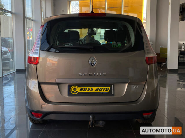 Бежевый Рено Megane Scenic, объемом двигателя 1.5 л и пробегом 217 тыс. км за 7400 $, фото 3 на Automoto.ua