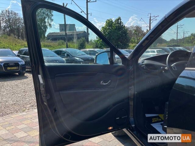 Чорний Рено Megane Scenic, об'ємом двигуна 1.9 л та пробігом 254 тис. км за 8900 $, фото 10 на Automoto.ua
