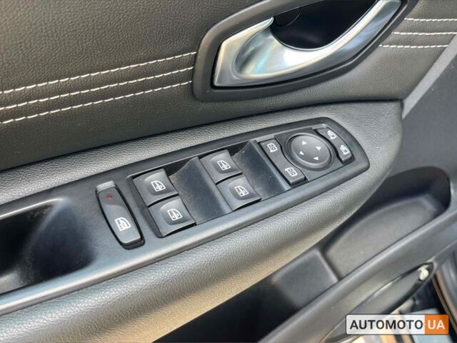 Чорний Рено Megane Scenic, об'ємом двигуна 1.9 л та пробігом 254 тис. км за 8900 $, фото 8 на Automoto.ua