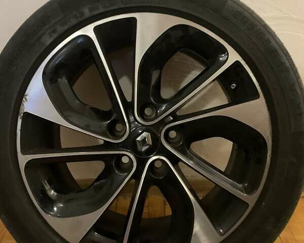 Черный Рено Megane Scenic, объемом двигателя 1.46 л и пробегом 207 тыс. км за 12500 $, фото 23 на Automoto.ua