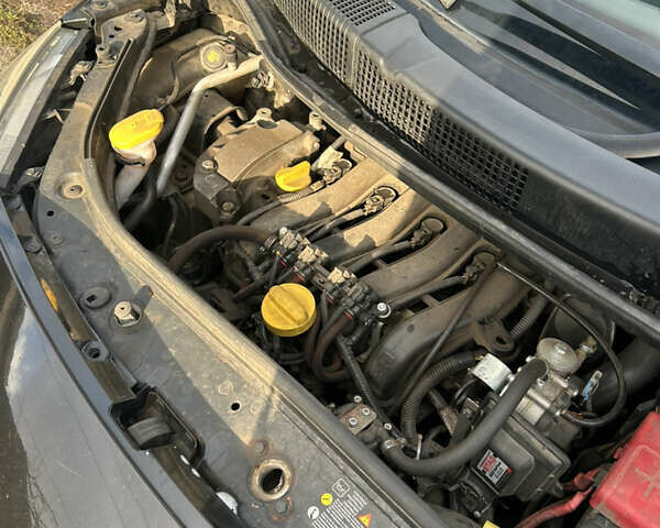 Чорний Рено Megane Scenic, об'ємом двигуна 1.6 л та пробігом 265 тис. км за 5500 $, фото 15 на Automoto.ua