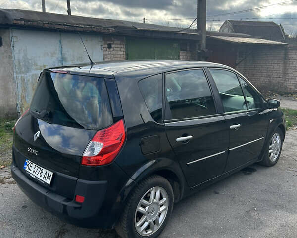 Чорний Рено Megane Scenic, об'ємом двигуна 1.6 л та пробігом 265 тис. км за 5500 $, фото 4 на Automoto.ua