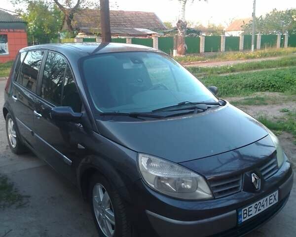 Черный Рено Megane Scenic, объемом двигателя 1.87 л и пробегом 300 тыс. км за 4200 $, фото 2 на Automoto.ua