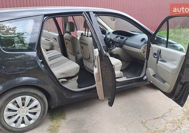 Чорний Рено Megane Scenic, об'ємом двигуна 1.6 л та пробігом 244 тис. км за 5800 $, фото 7 на Automoto.ua