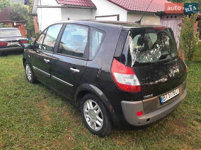 Черный Рено Megane Scenic, объемом двигателя 1.6 л и пробегом 199 тыс. км за 5800 $, фото 3 на Automoto.ua