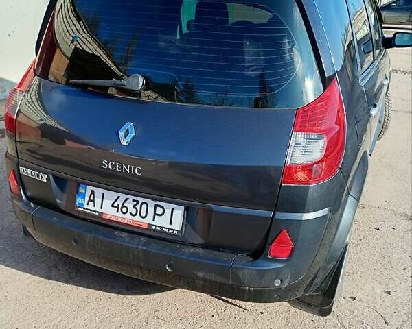 Черный Рено Megane Scenic, объемом двигателя 1.6 л и пробегом 236 тыс. км за 6100 $, фото 7 на Automoto.ua