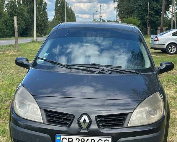 Черный Рено Megane Scenic, объемом двигателя 1.5 л и пробегом 480 тыс. км за 4500 $, фото 2 на Automoto.ua