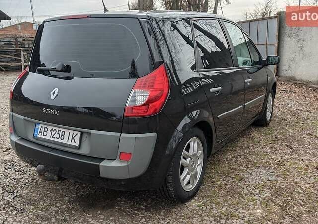 Черный Рено Megane Scenic, объемом двигателя 2 л и пробегом 194 тыс. км за 5200 $, фото 7 на Automoto.ua