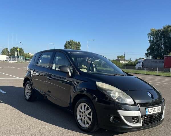 Черный Рено Megane Scenic, объемом двигателя 1.4 л и пробегом 188 тыс. км за 5900 $, фото 27 на Automoto.ua