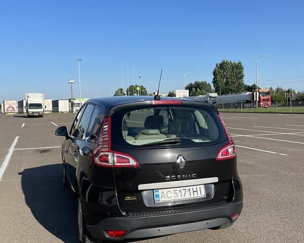 Черный Рено Megane Scenic, объемом двигателя 1.4 л и пробегом 188 тыс. км за 5900 $, фото 17 на Automoto.ua