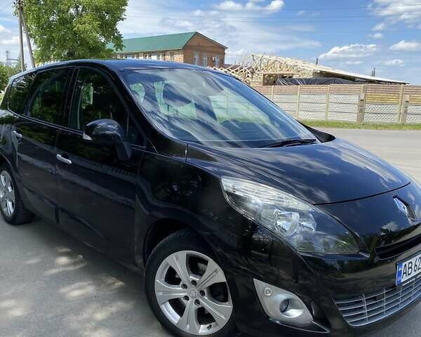 Черный Рено Megane Scenic, объемом двигателя 1.4 л и пробегом 198 тыс. км за 7050 $, фото 17 на Automoto.ua